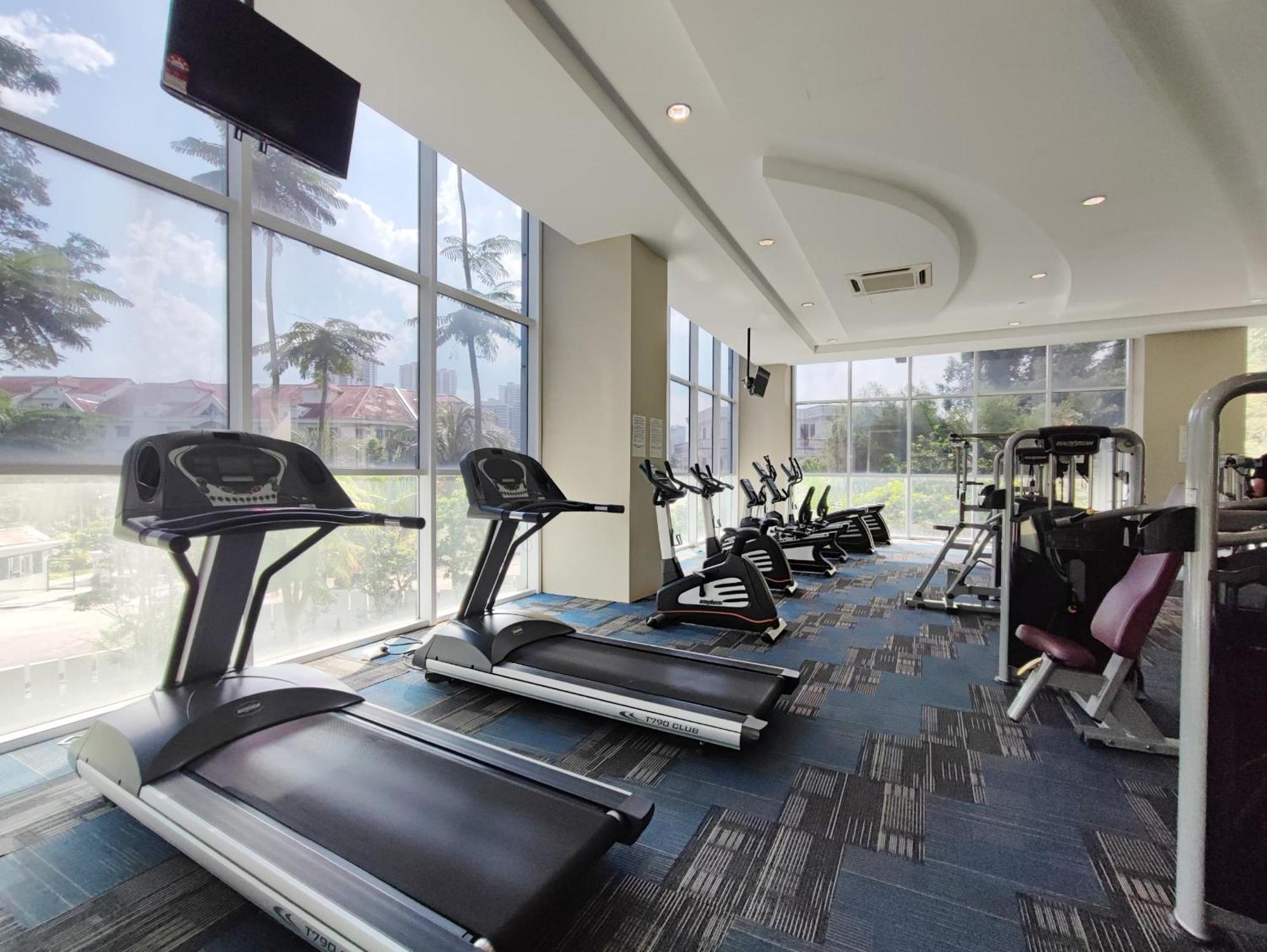 Paragon Residence 2Br4Pax Sleek Stay Nr Ciq Midvalley By Our Stay Τζόχορ Μπάχρου Εξωτερικό φωτογραφία