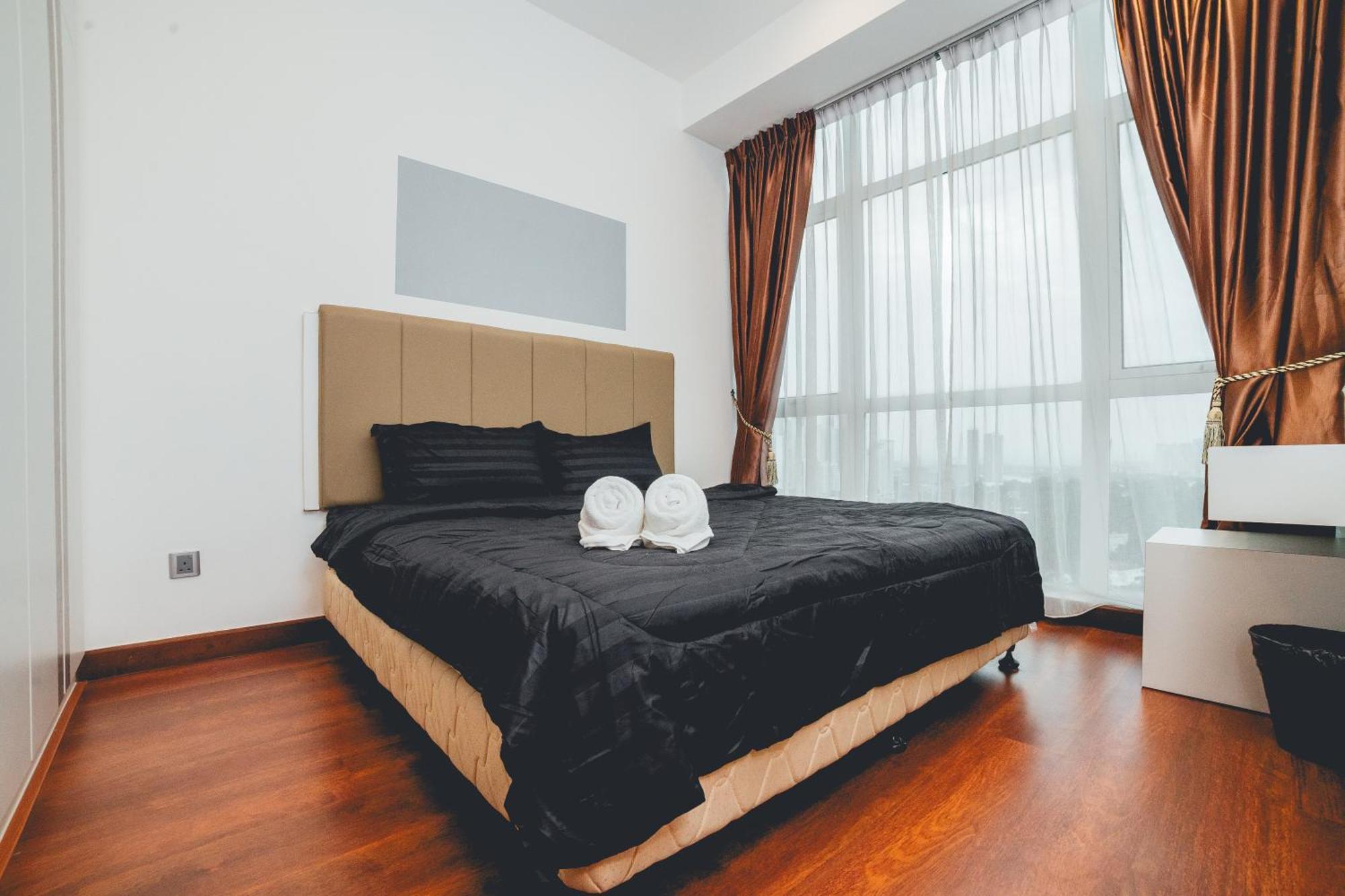 Paragon Residence 2Br4Pax Sleek Stay Nr Ciq Midvalley By Our Stay Τζόχορ Μπάχρου Εξωτερικό φωτογραφία