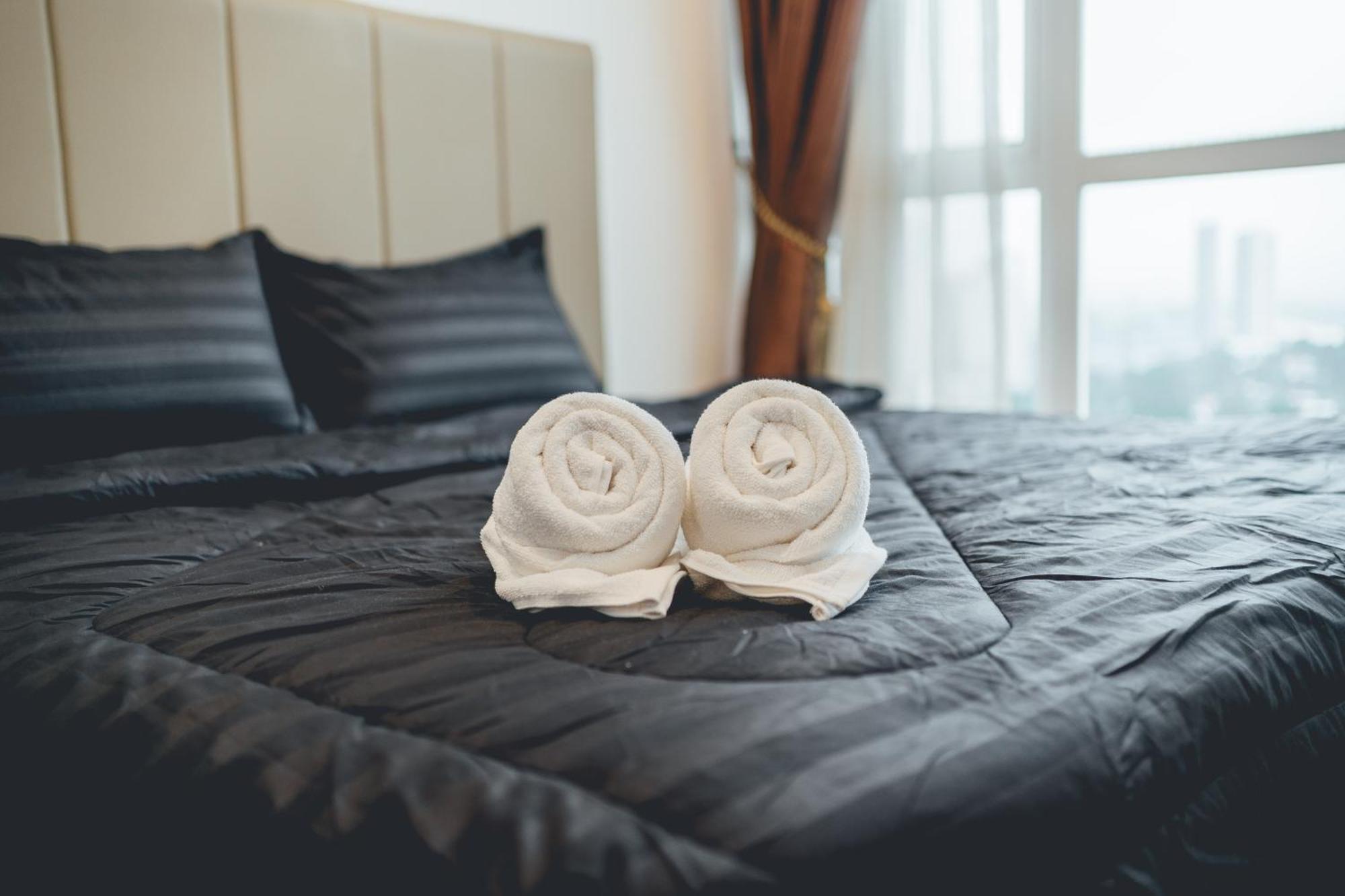 Paragon Residence 2Br4Pax Sleek Stay Nr Ciq Midvalley By Our Stay Τζόχορ Μπάχρου Εξωτερικό φωτογραφία
