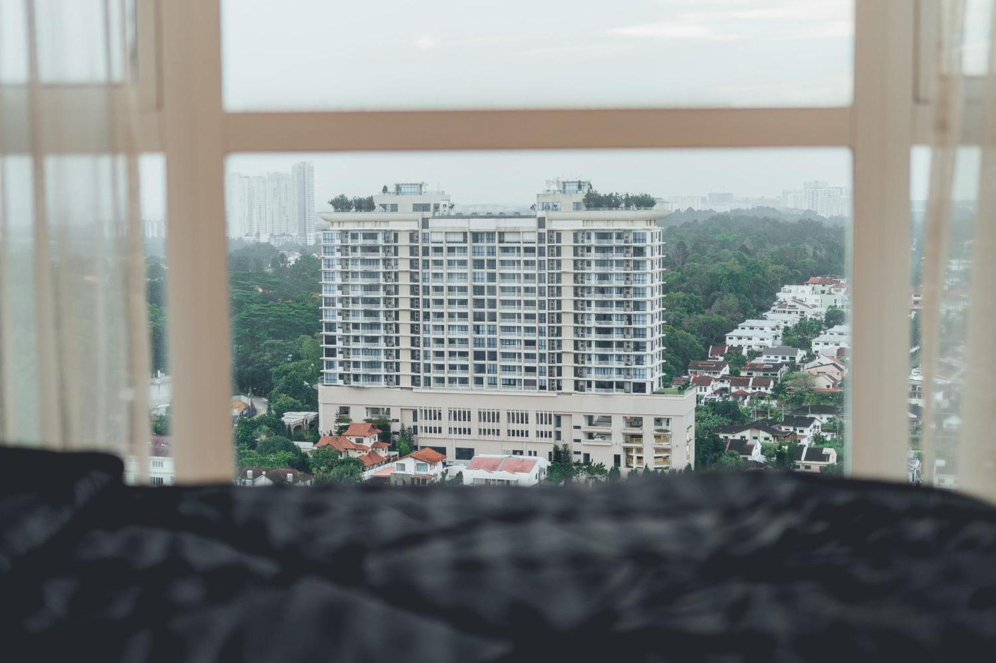 Paragon Residence 2Br4Pax Sleek Stay Nr Ciq Midvalley By Our Stay Τζόχορ Μπάχρου Εξωτερικό φωτογραφία